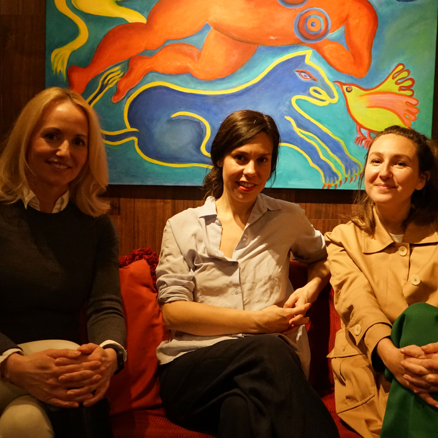 1.4 Denise, Paula, and the naked Swedes