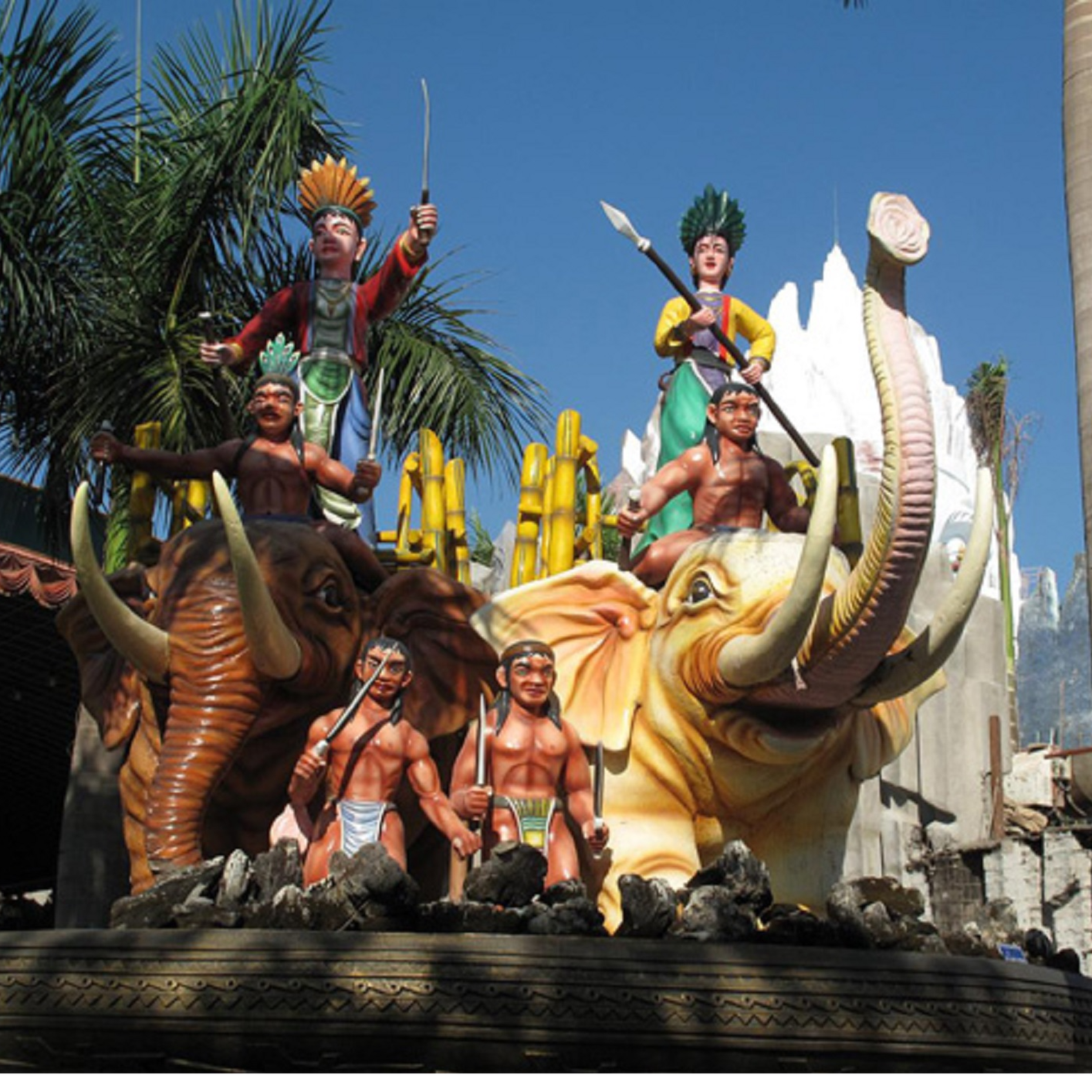 3.04 Trung Truc: Here come the drums