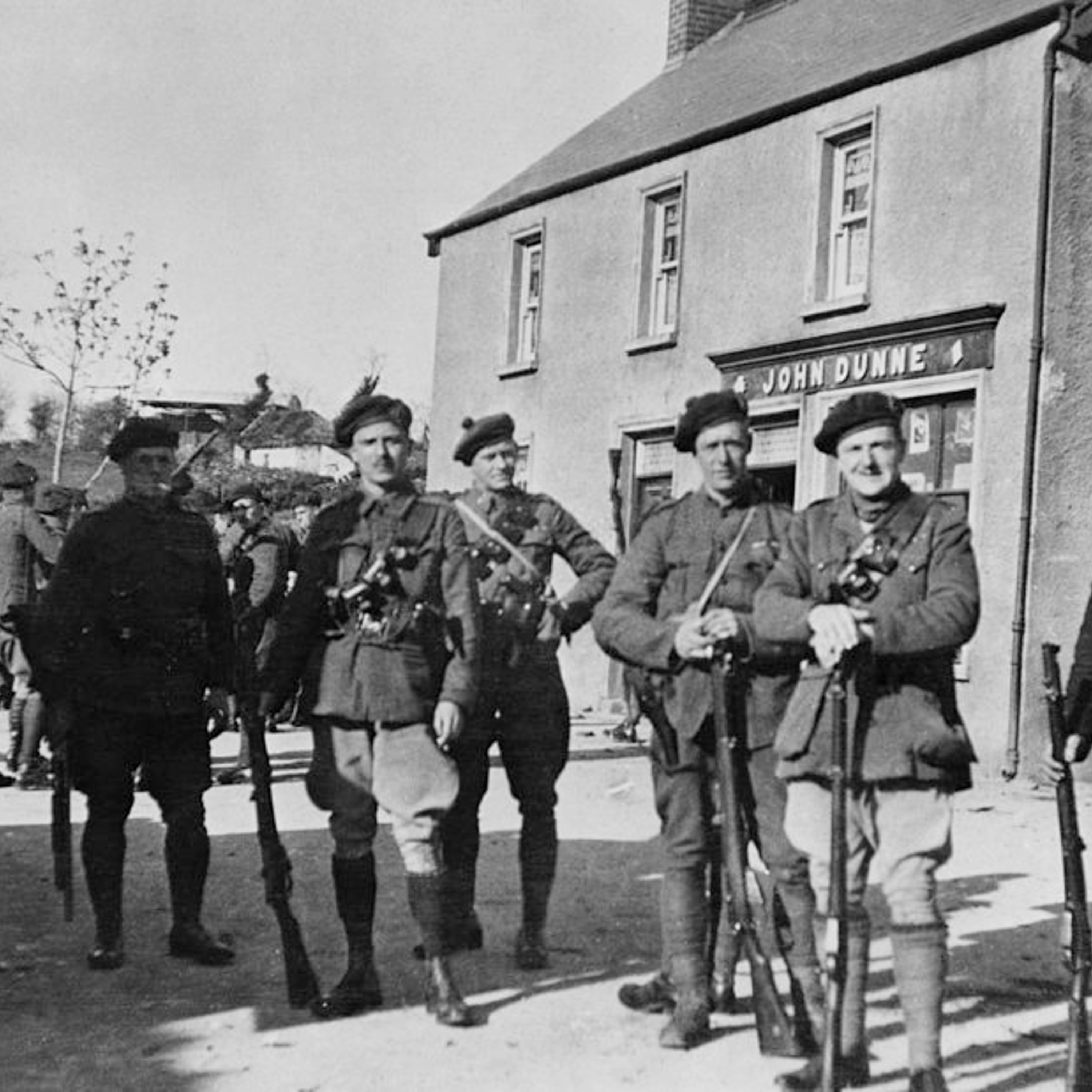 Tanner black. Royal Irish Constabulary. Black and tans. The French Constabulary.