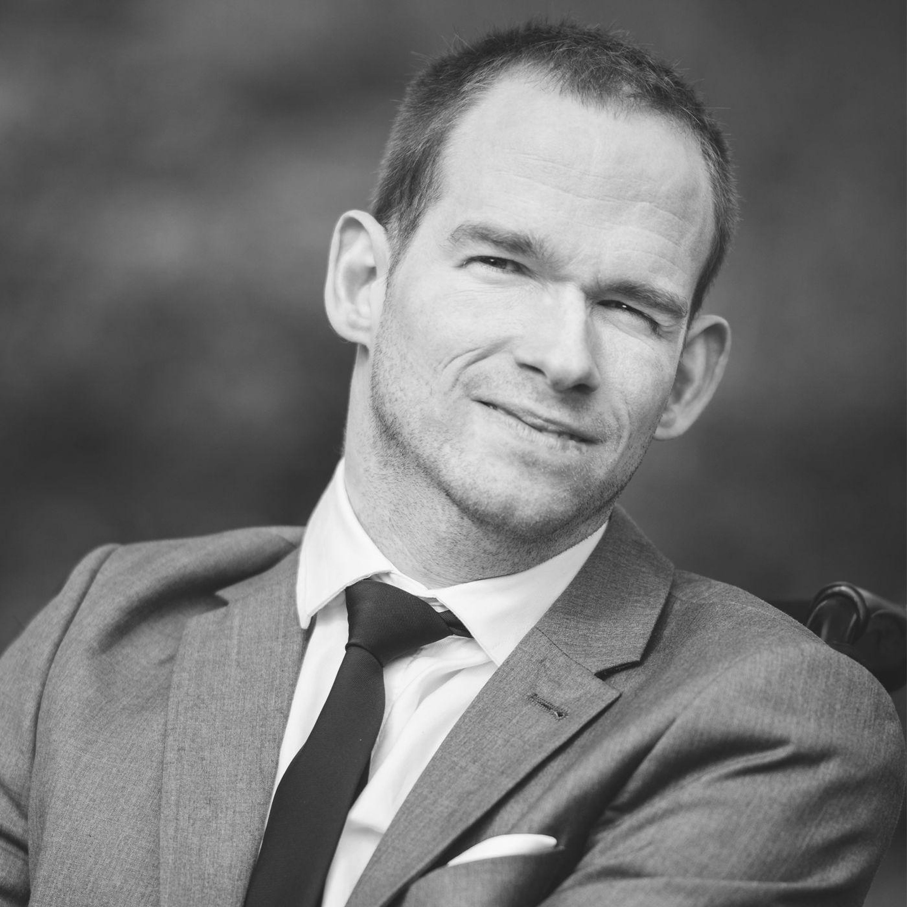 Josh barry. Friction feat. Josh barry. Джош лифорд. Кристиан хатчерсон тьма.